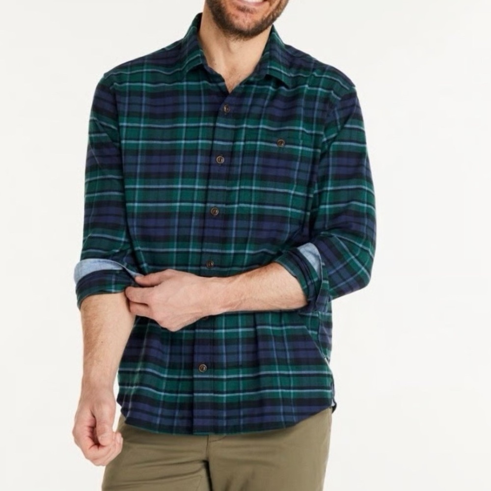 LL Bean Flannel Shirt Men's L Green and Blue Plaid Dadcore Hiking Camping Chores